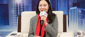 卓越商(shang)齊(qi)服務(wu)郭瑩：打造(zao)圍繞資(zi)産(chan)及(ji)服務(wu)全鏈條的(de)雙平檯(tai)